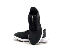 Nike Revolution 5