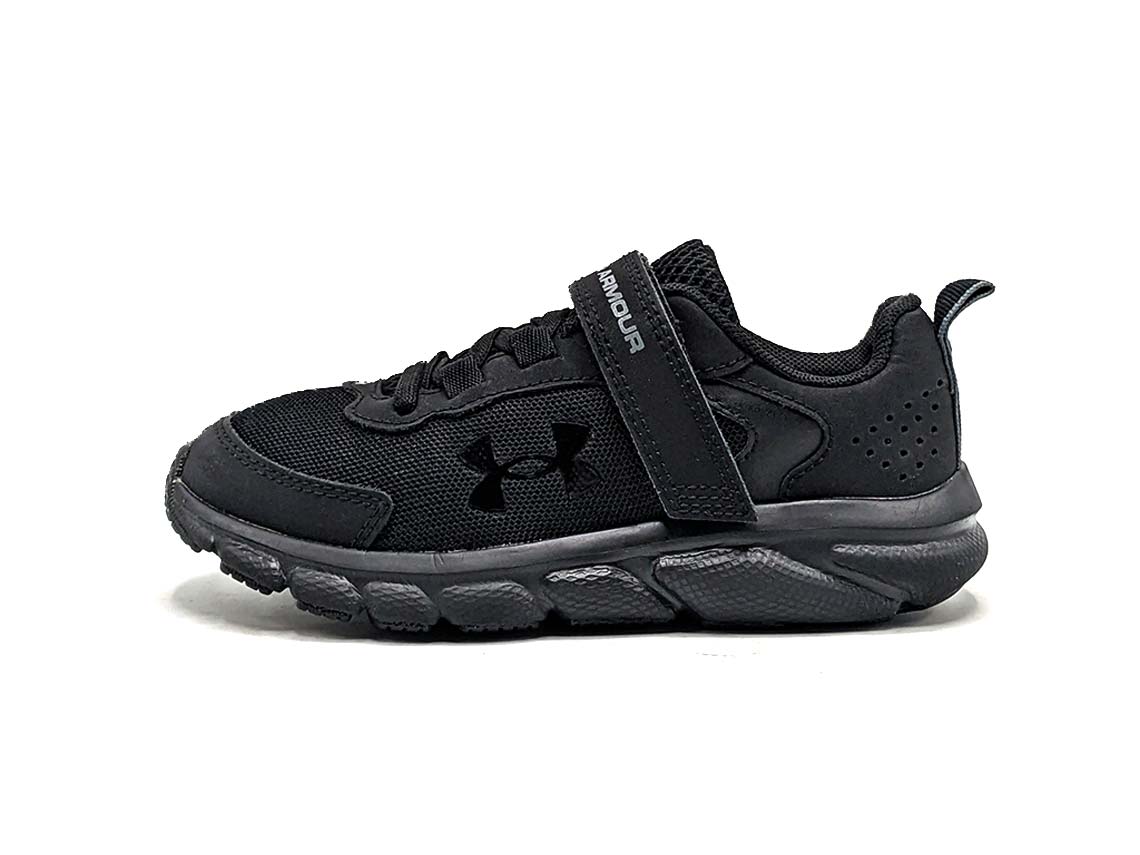Under Armour Assert 9