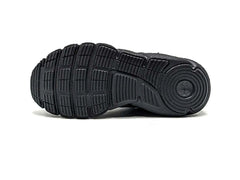 Under Armour Assert 9