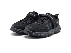 Under Armour Assert 9