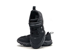 Under Armour Assert 9