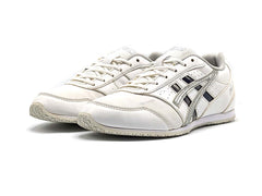 Asics Cheer 8