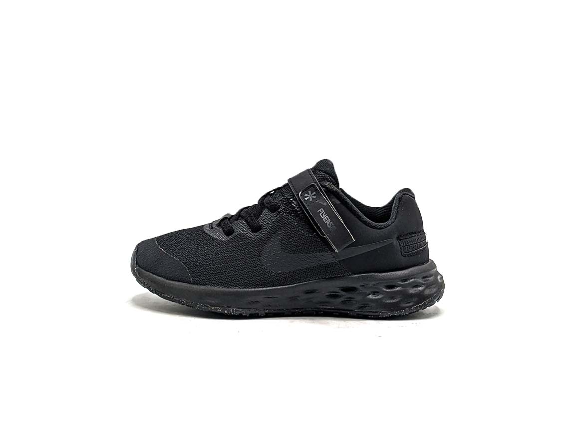 Nike Revolution 6 FlyEase
