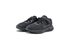 Nike Revolution 6 FlyEase