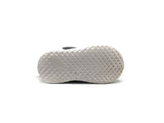 Nike Revolution 5