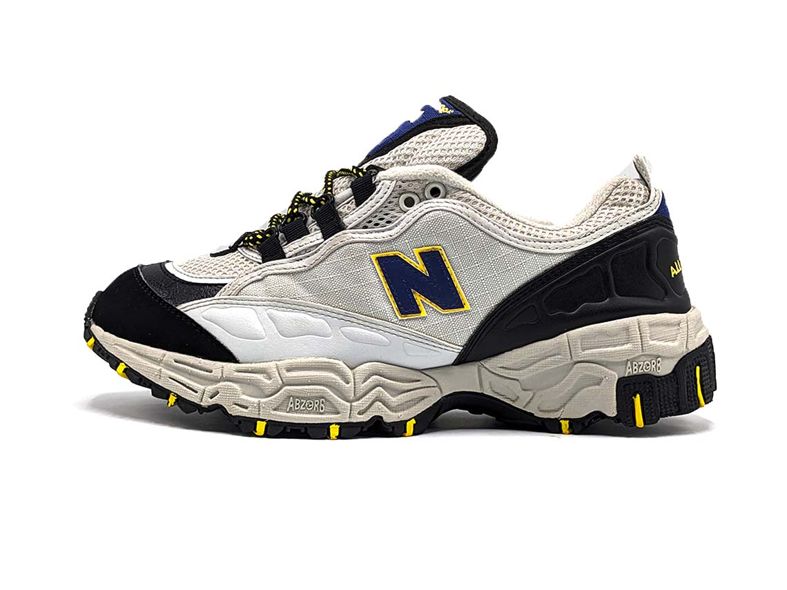 New Balance 801