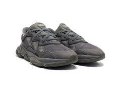 Adidas OZWEEGO