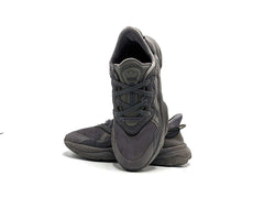 Adidas OZWEEGO