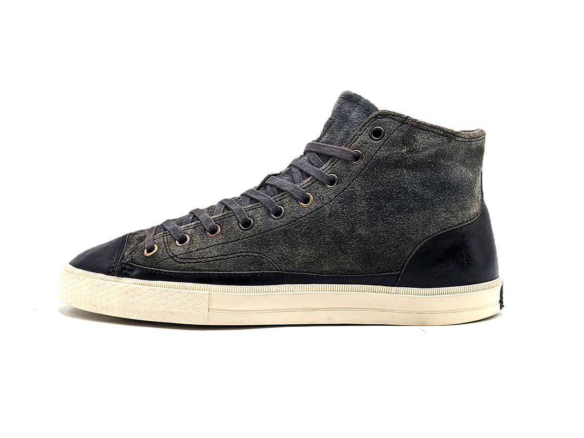 Hugo Boss - Suede