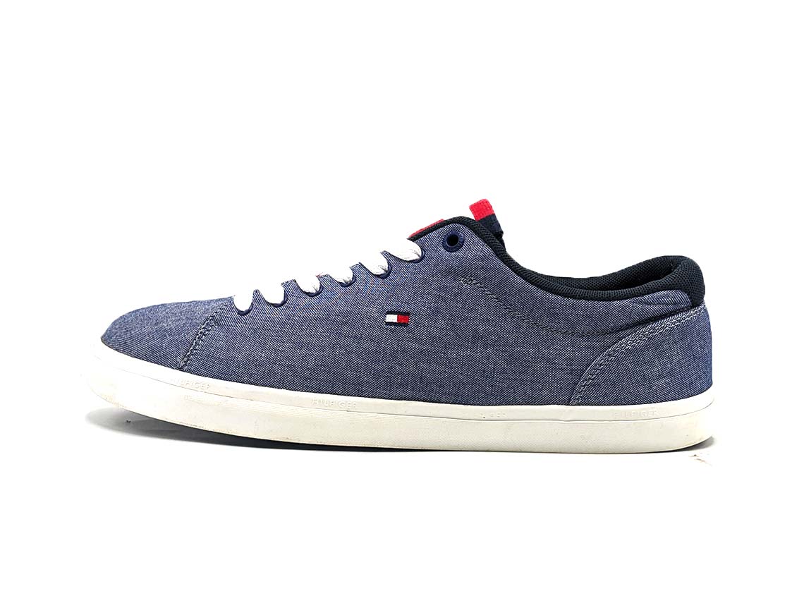 Tommy Hilfiger