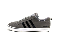 Adidas VS Pace