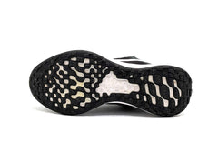 Nike Revolution 6