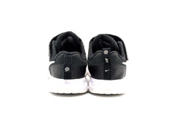Nike Revolution 6