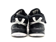 Nike Team Hustle D 10