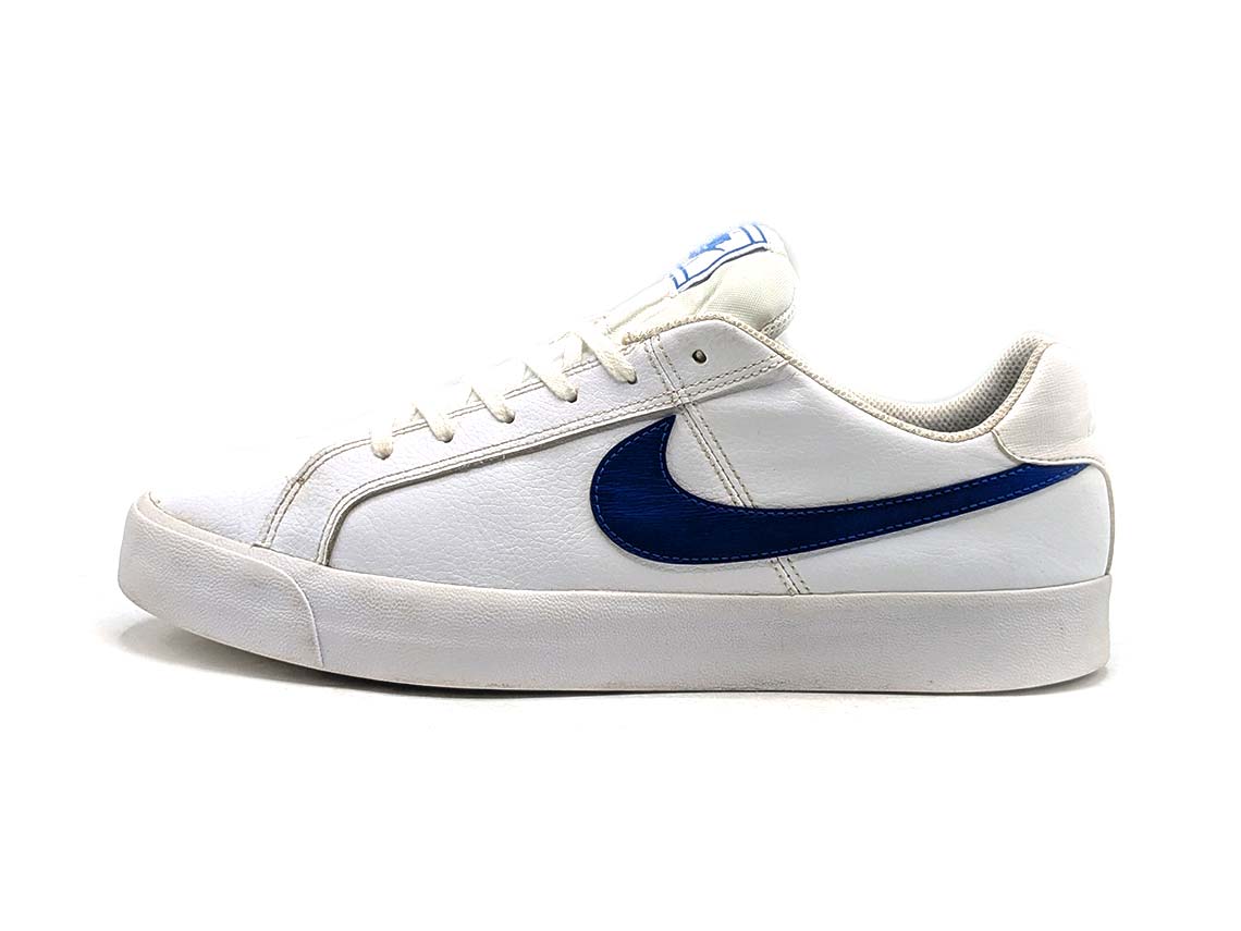 Nike Court Royale