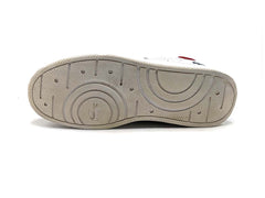 Lacoste L005
