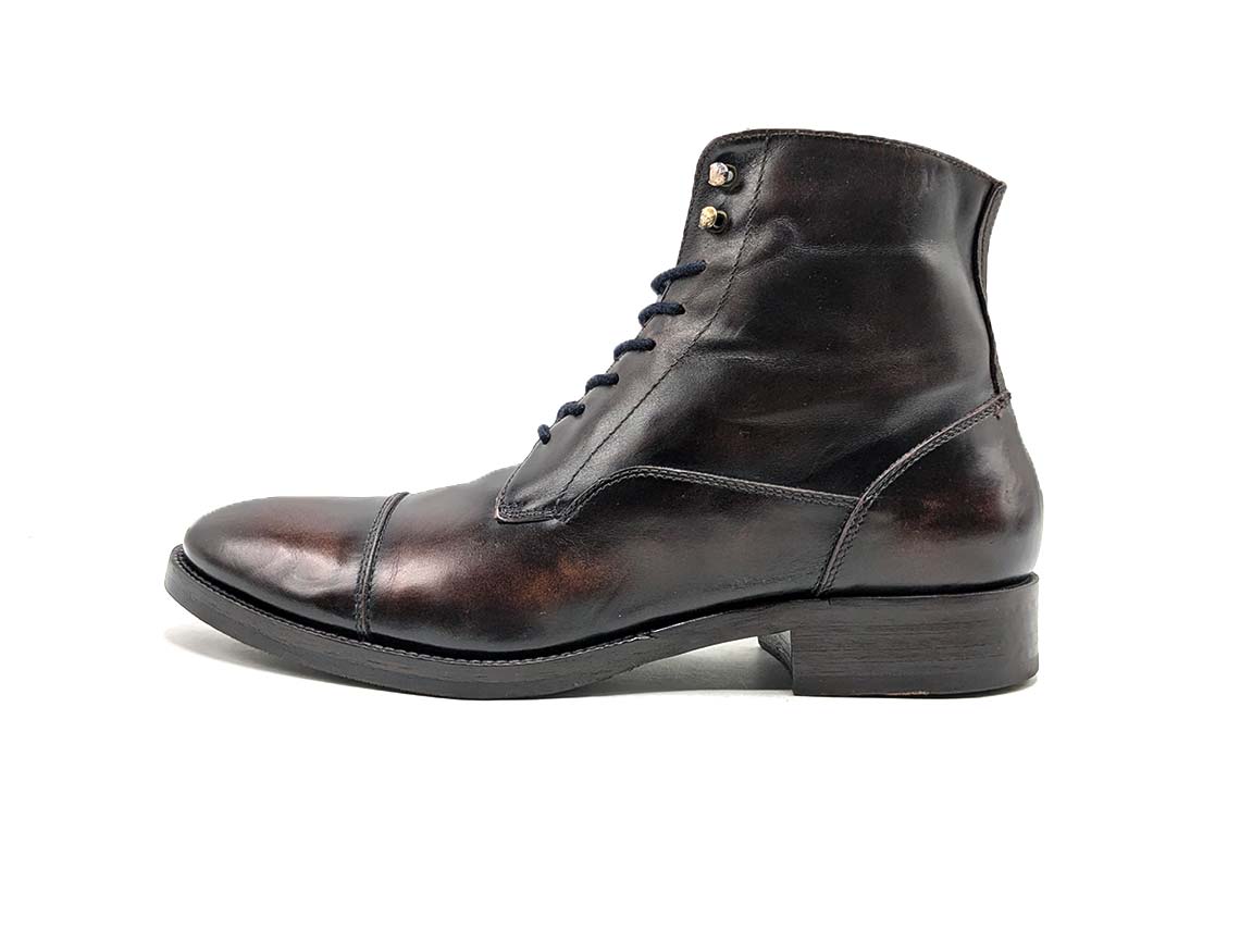 Antonio Maurizi - Leather