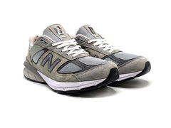 New Balance 990v5