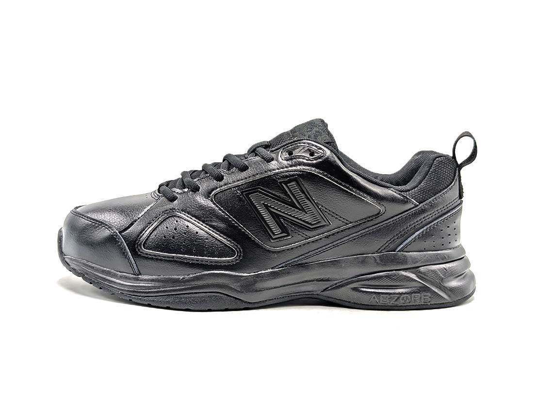 New Balance 623