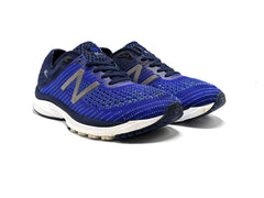 New Balance 860v10