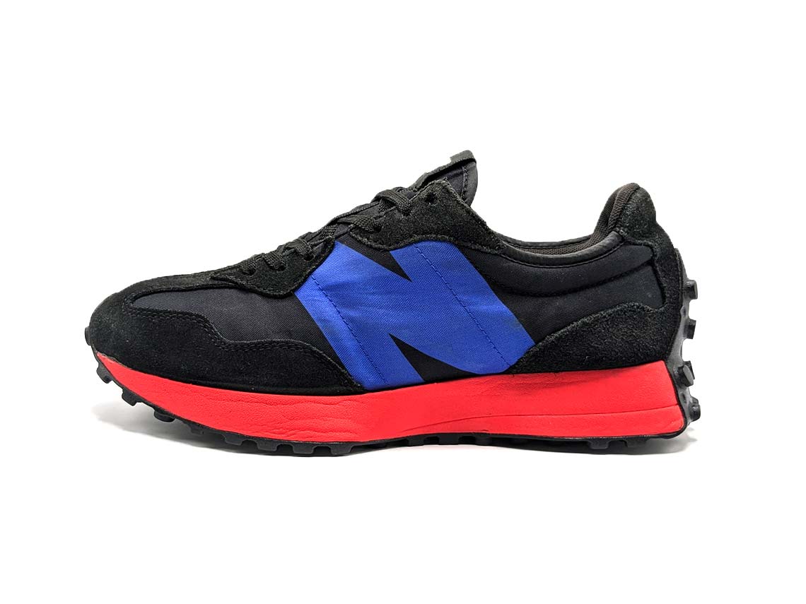 New Balance 327