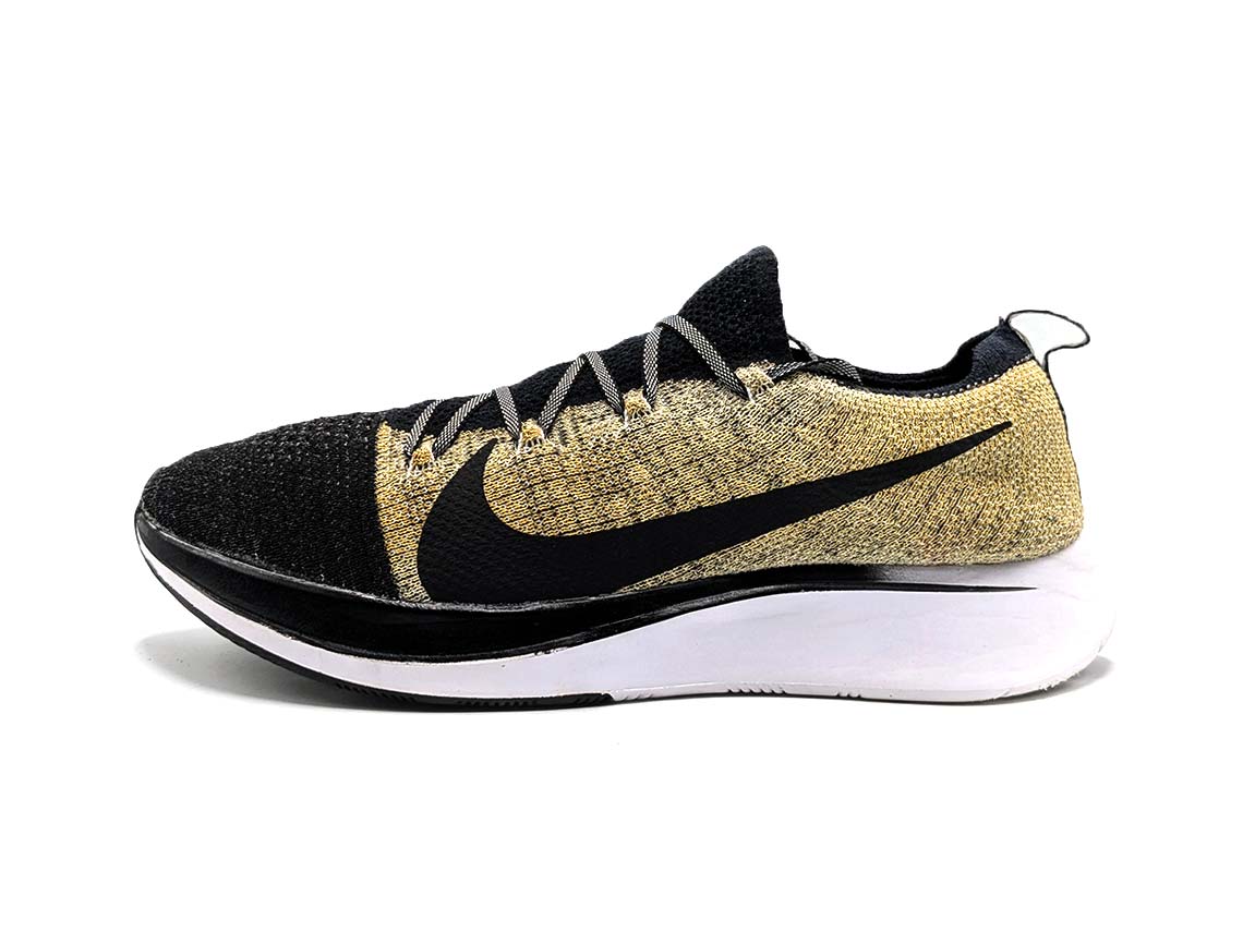 Nike Zoom Fly Flyknit Oreo