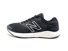 New Balance 520