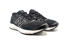 New Balance 520