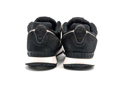 Nike Venture Runner