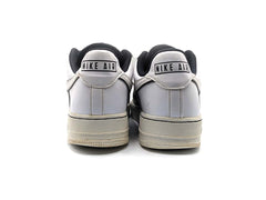 Nike Air Force 1 LV8