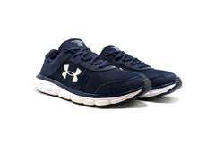 Under Armour Assert 8
