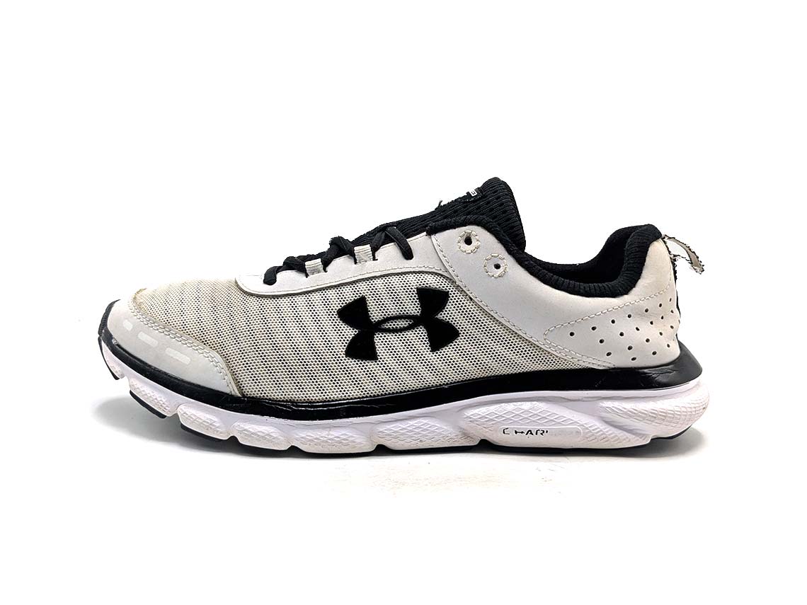 Under Armour Charged Assert 8