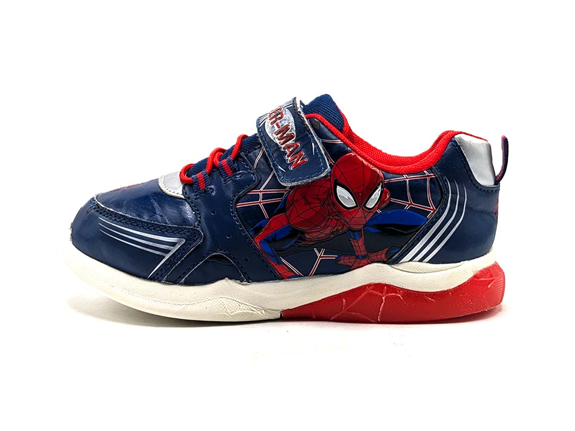 Marvel Spider-Man Lights up