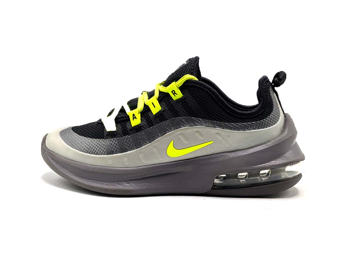 Nike Air Max Axis