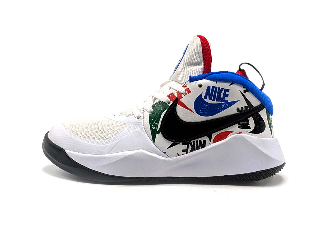 Nike Team Hustle D9 - Indoor