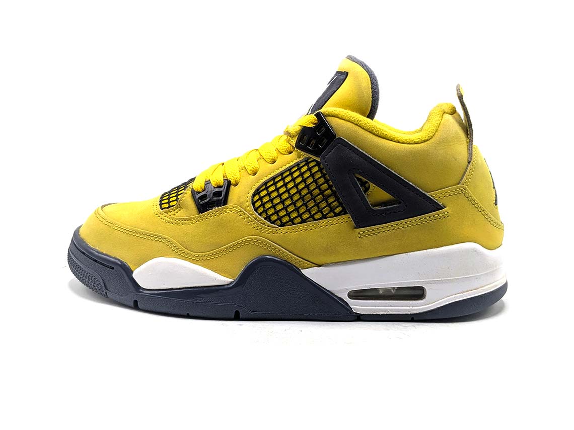 Air Jordan 4 Retro