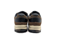 New Balance 669