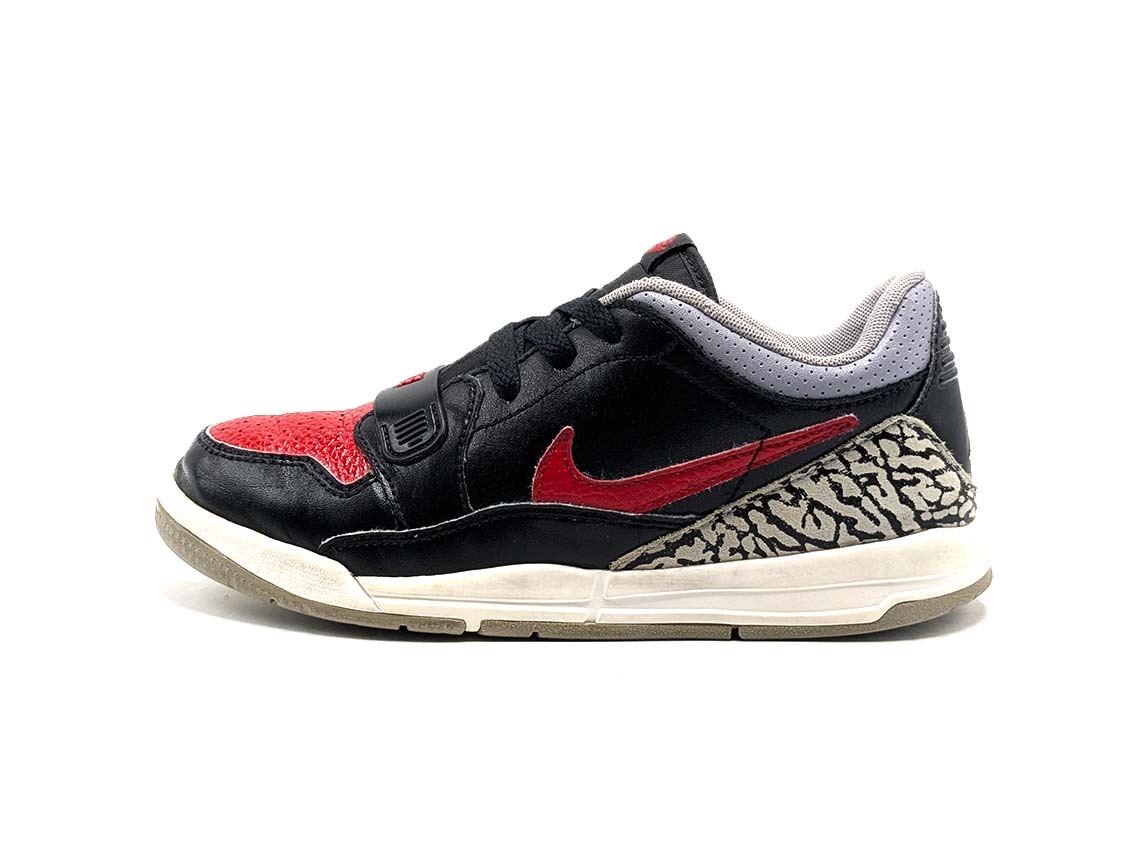 Nike Air Jordan Legacy 312