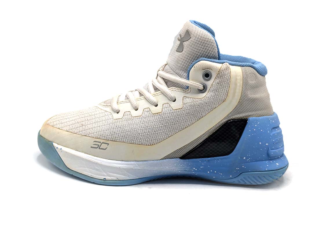 Under Armour Curry 3