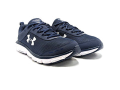 Under Armour Assert 8