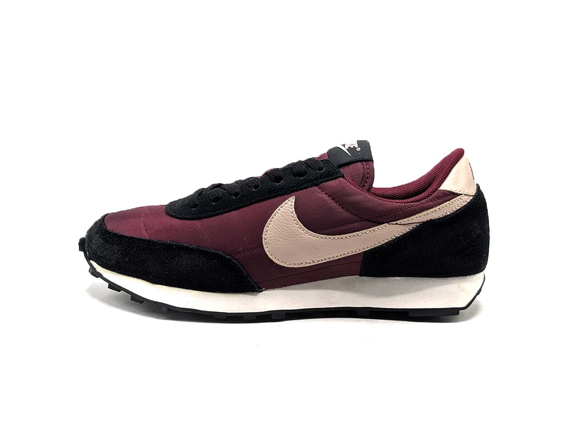 Nike Daybreak