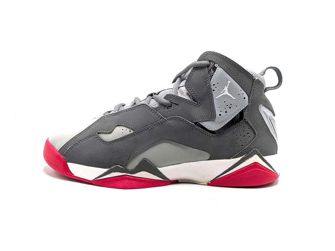 Jordan True Flight