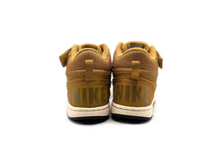 Nike Court Borough Mid