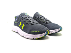 Under Armour Assert 10