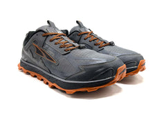 Altra Lone Peak 4