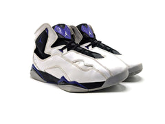 Jordan True Flight
