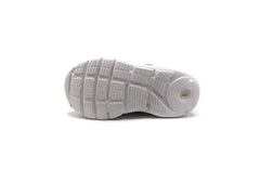 Under Armour Assert 9