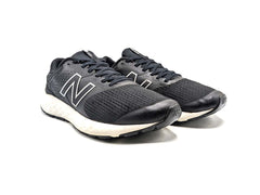 New Balance 520