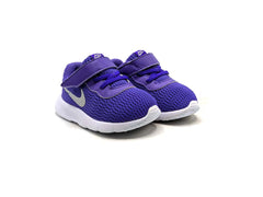 Nike Tanjun