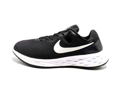 Nike Revolution 6